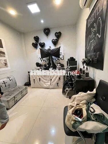 cho thuê MT rộng Nguyễn Đình Chính 6x15m, 3 tầng giá 33 triệu