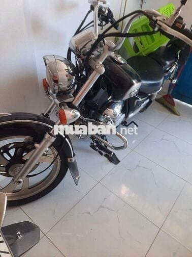 Xe chùm mền Suzuki Gz 150