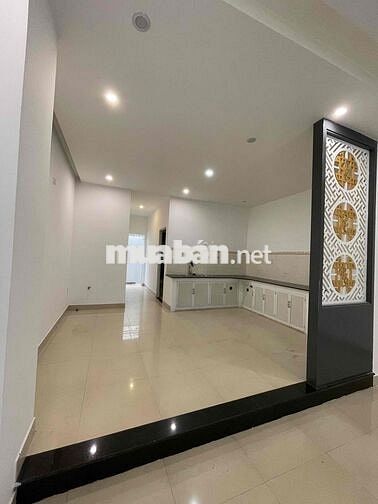 CHO THUÊ NHÀ 2 TẦNG GẦN ĐƯỜNG VĂN TIẾN DŨNG - GẦN CHỢ HOÀ XUÂN, CẨM LỆ