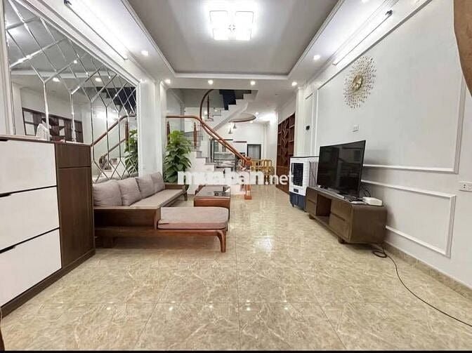 Bác Thoa bán nhà 4t,45m tại phố Phan Đình Giót,Hà Đông,ngõ to chỉ 8t