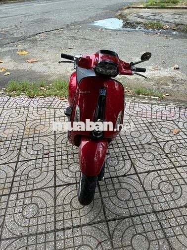 Vespa Sprint 2022 ( Đỏ )