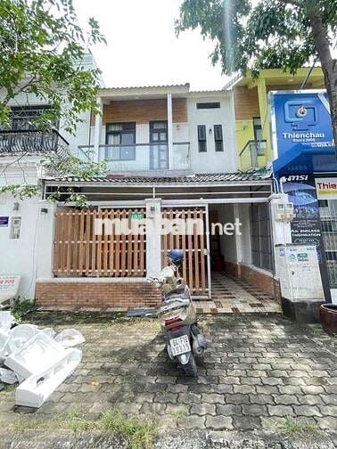 Nhà trệt lầu 3 phòng KDC Nam Long 2