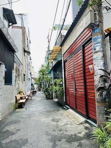 Nhà siêu ngon Gấppppppp Phú Thọ Hòa, 64m2, 2 tầng ,chỉ hơn 5tỷ