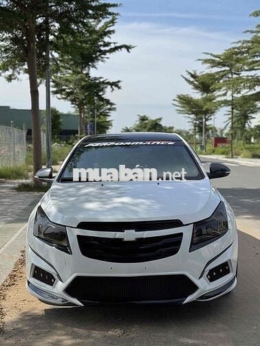 Chevrolet Cruze 2015 - Sedan Trắng, Số Sàn