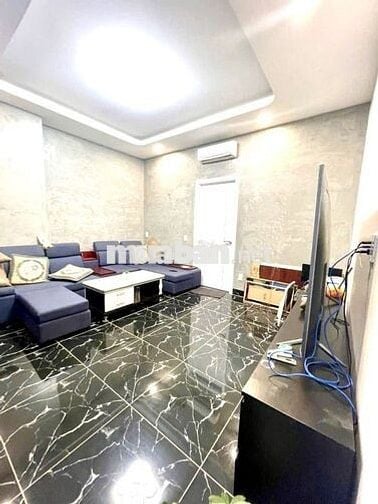 Bán nhà 3 Tầng 143m²,đương 2 xe hơi,gần chợ Dĩ An.LÔ GÓC