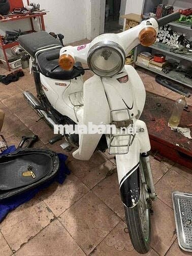 Nhà thừa xe em cần bán em Cup Nhật 50cc