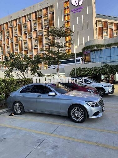 Mercedes Benz C Class 2016 C250 Exclusive - 70000