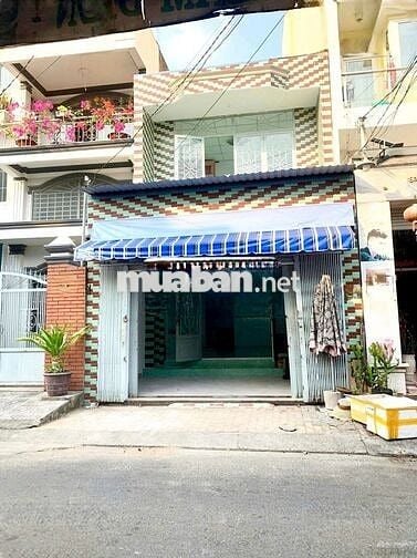 Nhà Kế Bên: Siêu Thị Aeon Tên Lửa. 5 x 15m ,1 Lầu