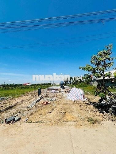 Đất Thổ Cư , Ngay cống bà bông , Gần chợ Mỹ Hạnh nam , Đức Hoà