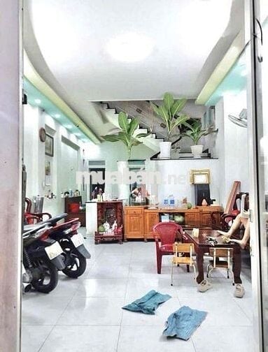 Nhà Đẹp(5x17m) Mã Lò 2Lầu+Sân Thượng 5PN 5VS Hẻm Xe Tải