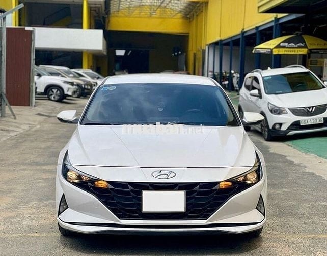 Hyundai Elantra 2022 1.6 AT