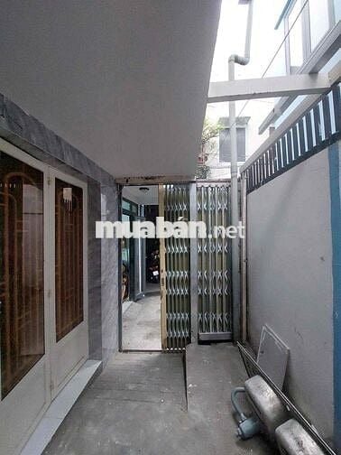 Chính chủ cho thuê nhà nguyên căn gần Lotte quận 7