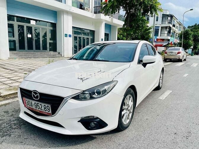 Mazda 3 2015 1.5 AT Sedan - 181043 km