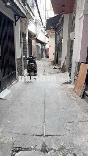 Bán nhà Quang Trung, 45m2, 2 Tầng, 2PN, hẻm ÔTÔ nhựa 4m, nhà đẹp , TL