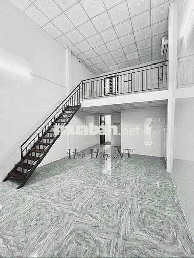 Nhà Mới Xây Có Máy Lạnh, Gần Cầu Rạch Súc NVL