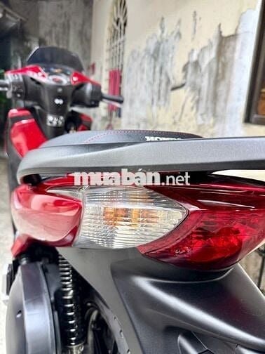 Cần bán xe sh nhập ý