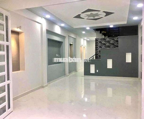 NHÀ 4,5*15M 1LẦU 2PN 2WC GIÁ 11TR