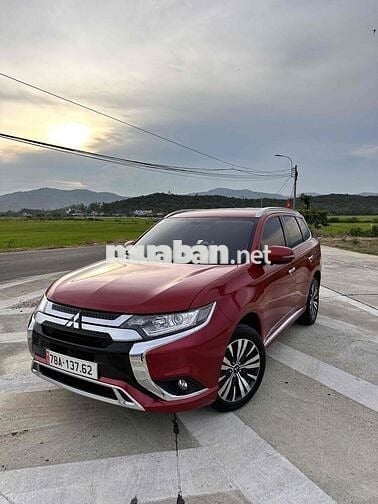 Mitsubishi Outlander 2022 2.0 CVT - 78000 km
