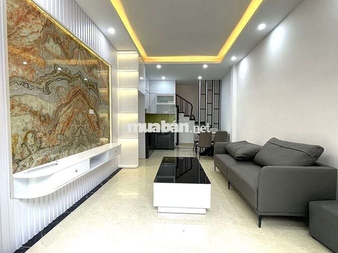 BÁN NHÀ KIM GIANG, XÂY MỚI 5 TẦNG, NGÕ THOÁNG, GẦN Ô TÔ, NỘI THẤT ĐẸP