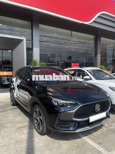 MG HS DEL 2023  - 16000 km