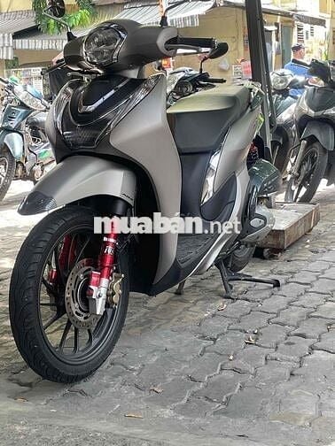 cần bán shmode 2023 abs  odo5600