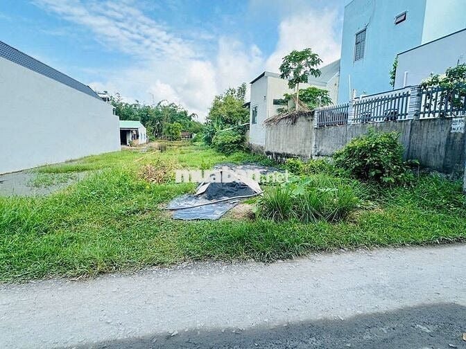 CHÍNH CHỦ THU HỒI VỐN 240M2 GIÁ 980TR Đ.NGUYỄN THỊ LẮNG -TÂN PHÚ TRUNG