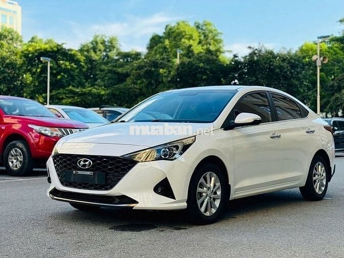 Hyundai Accent At 2022