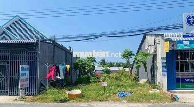 KẸT TIỀN CẦN BÁN LÔ ĐẤT THỔ CƯ ĐẸP