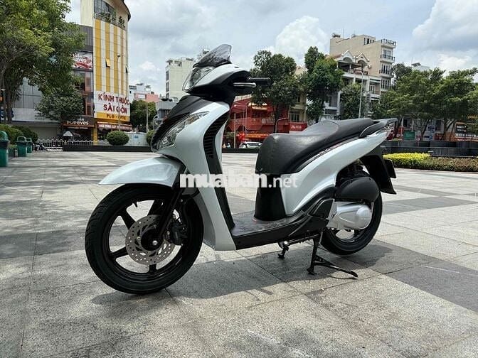 Honda Sh150i nhập ý số máy 110 đầu đklđ 2013