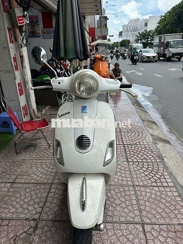 Vespa 125cc 2011 bs 59l1-32165
