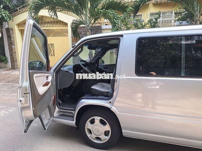 Mercedes MB100 san xuat 2003 khong nien han
