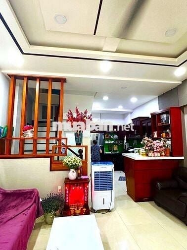 5mx12mx2 tầng-Lê Văn Lương quận 7-dòng tiền 15tr-sau lưng Lotte Mart