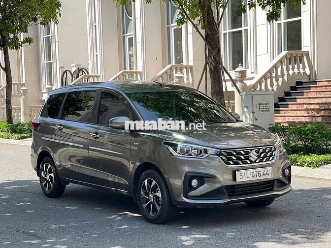 Suzuki Ertiga 2023 hybrid chuẩn gia đình 10000 km