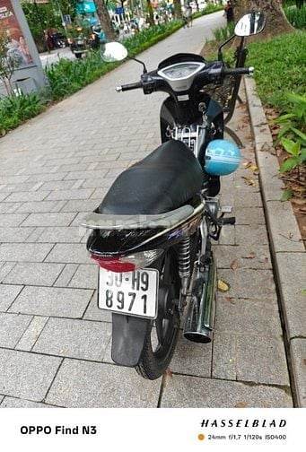 Bán xe máy Future 125cm3 đời 2009, màu đen- xám-bạc