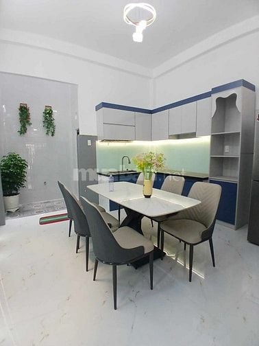 BÁN NHÀ NGUYỄN ẢNH THỦ QUẬN 12 - HXT -  3 TẦNG MỚI Ở NGAY CHỈ 5.X TỶ