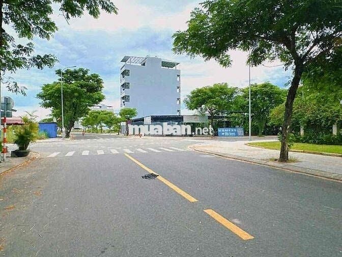 SẬP HẦM RẺ VÔ ĐỐI LÔ ĐẤT ĐẸP GẦN TRƯỜNG FPT - NGŨ HÀNH SƠN - ĐÀ NẴNG