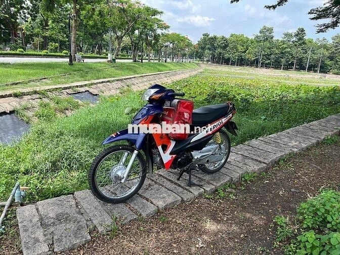Xe Wave 12ly54 chạy giao hàng cần chia tay