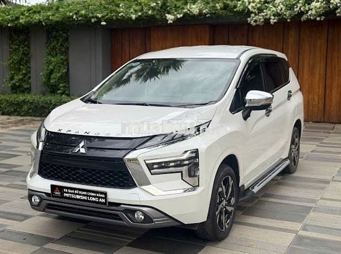 Mitsubishi Xpander 2023 Pre trắng-26.600 km-giá TL