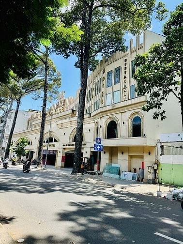 Mặt tiền Hùng Vương, Quận 5 - DT 14,5x35m, khuôn viên 528m2