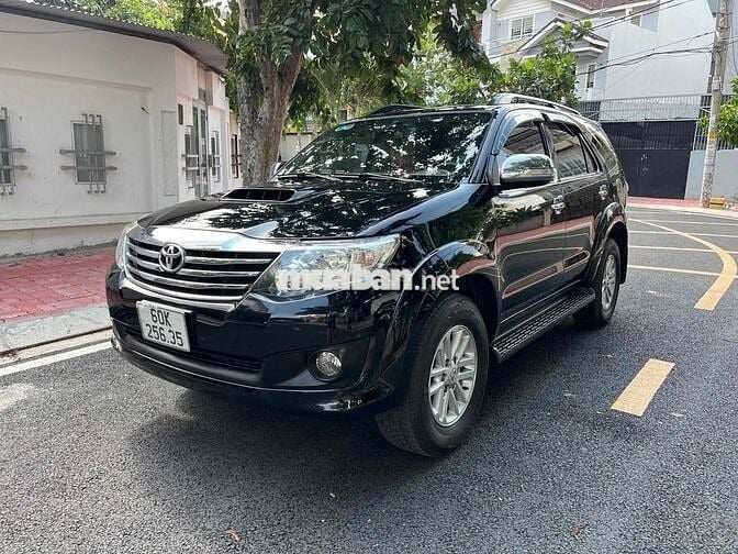 Toyota Fortuner 2013 - 138000 km