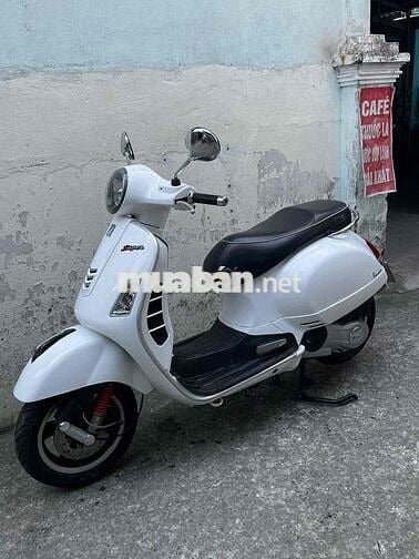 Vespa GTS 150 2018 chính chủ đẹp keng