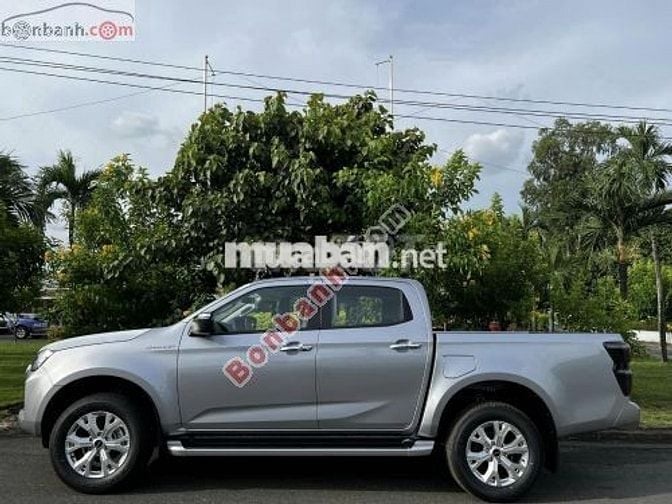 Isuzu Dmax Hi Lander 1.9L 4x2 AT