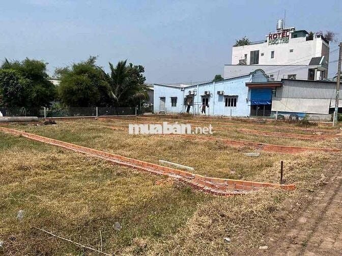 Chủ ngộp nợ bán nhanh lô đất 80m2 xã Tân Thới Nhì, Hóc Môn. GIÁ 890TR