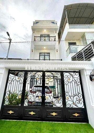 Cho Thuê Nhà 4Phòng Ngủ Ngay Chợ Hiệp Thành & Trường Việt Anh