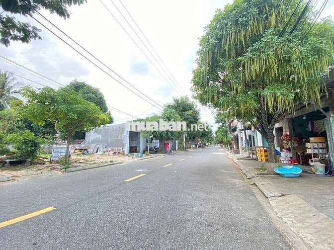 GIÁ RẺ  2ty65 Đất mặt tiền Ngô Xuân Thu, đường 7m5