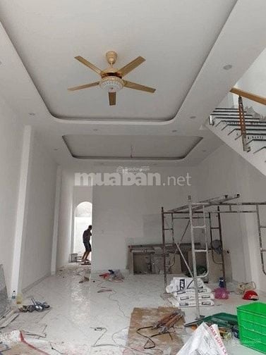 Kẹt tiền nên chủ gửi bán gấp căn nhà đường Hưng Nhơn , Tân Kiên