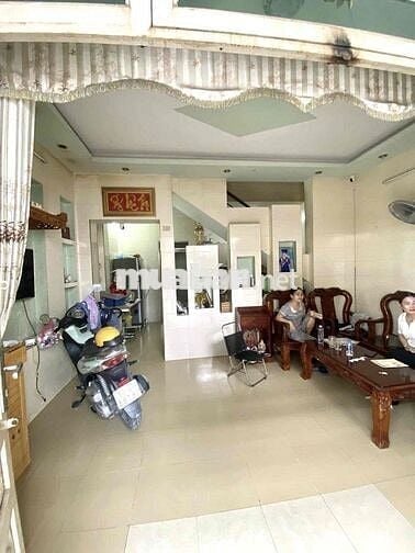 Cho Thuê Nhà 1 lầu 1 trệt nằm gần Cổng 17 - Tân Đông Hiệp - Dĩ An DT74