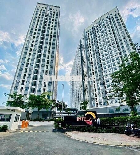Chung cư saigon intela bán căn 3pn3wc giá 2.550ty nhà đẹp lh e xem nhà