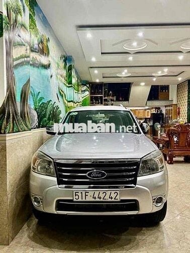 Ford Everest 2011 2.5L 4x2 AT - 140000 km