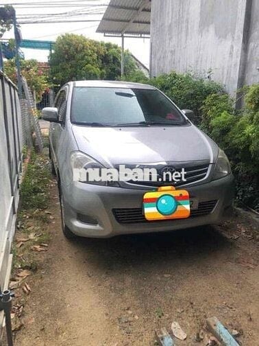 Toyota Innova 2009 V - 140000 km